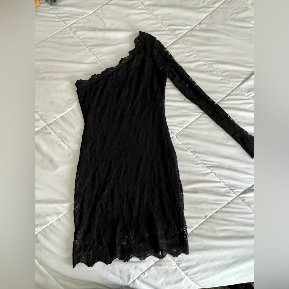 black one shoulder lace  dress